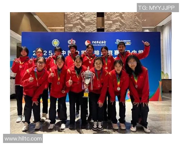 重庆排球队的默契配合与战术分析探讨排球运动的魅力与团队精神